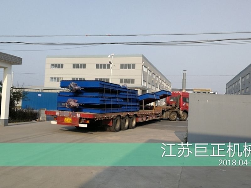 方形擋板門（寬11M）完工，發(fā)貨了